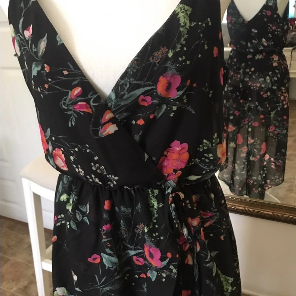 Floral dress - Picture 2 of 3